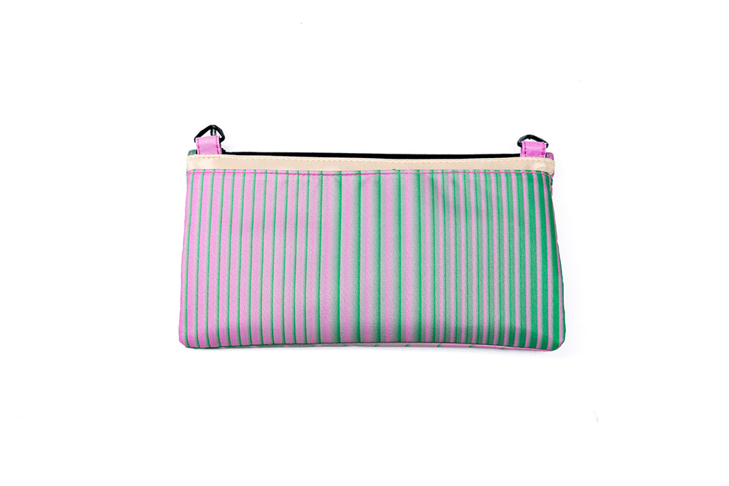 Strawberry Clutch