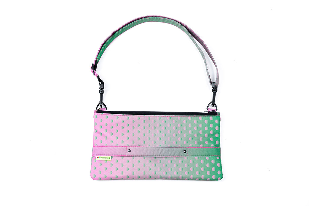 Strawberry Clutch