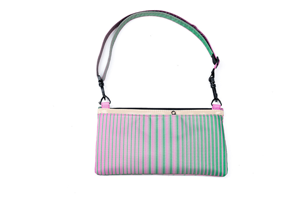 Strawberry Clutch
