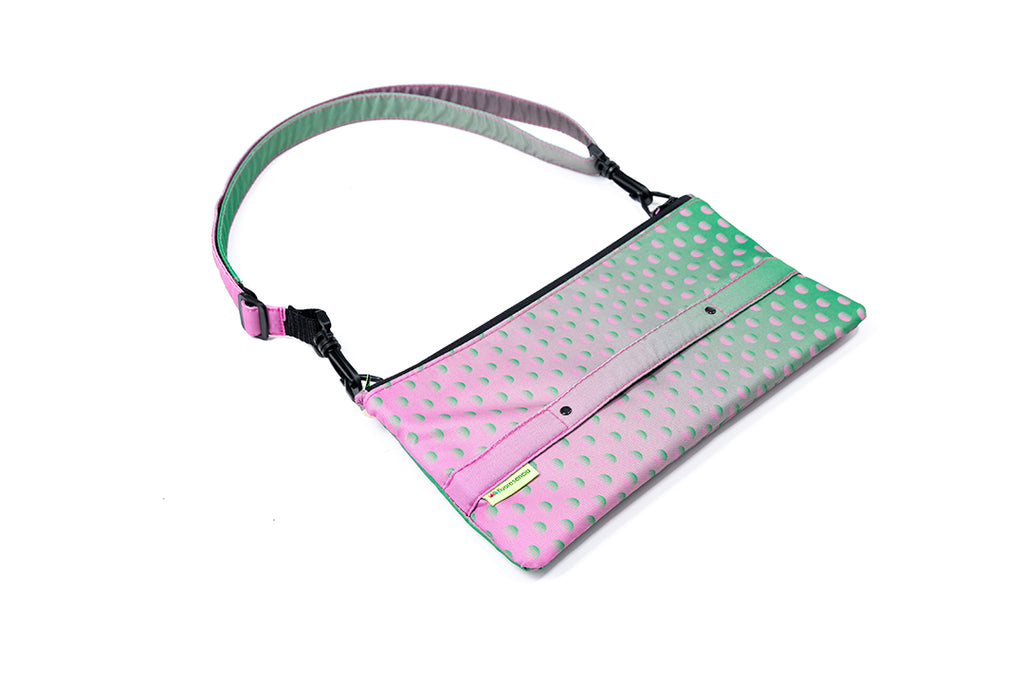 Strawberry Clutch