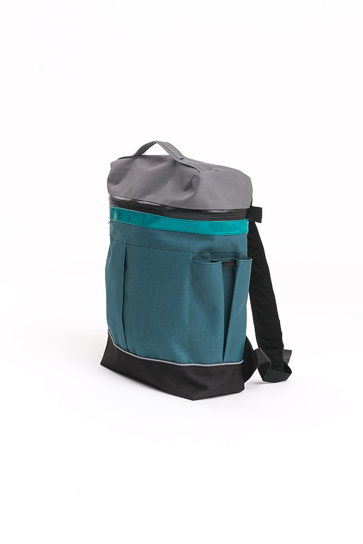 Mochila Midi Petroleo 10L