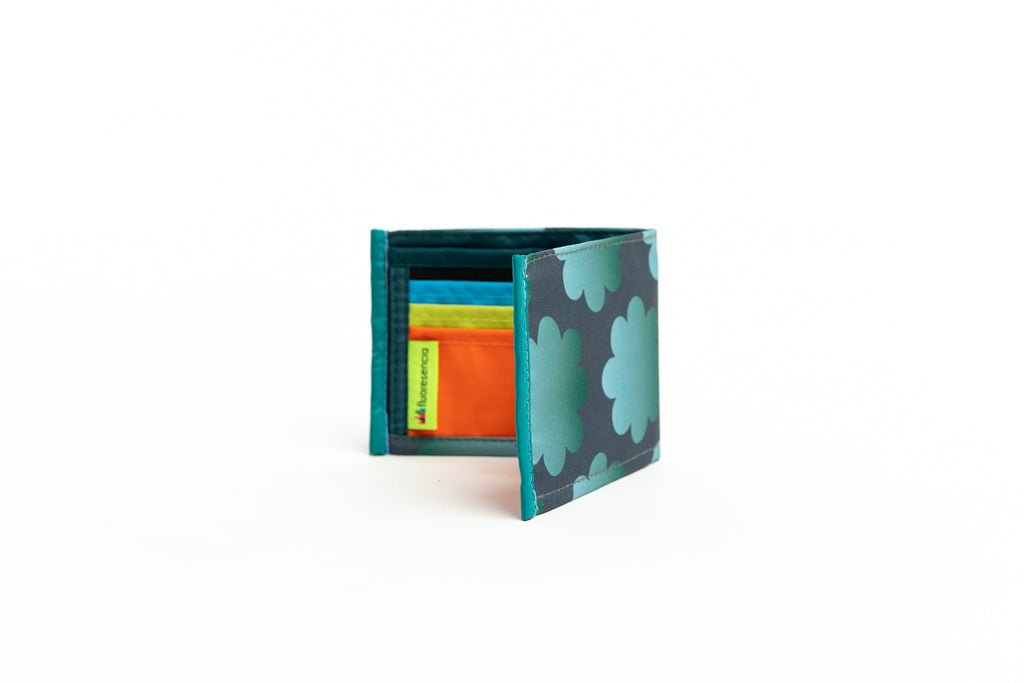 Billetera Plana collab Galia Flor verde