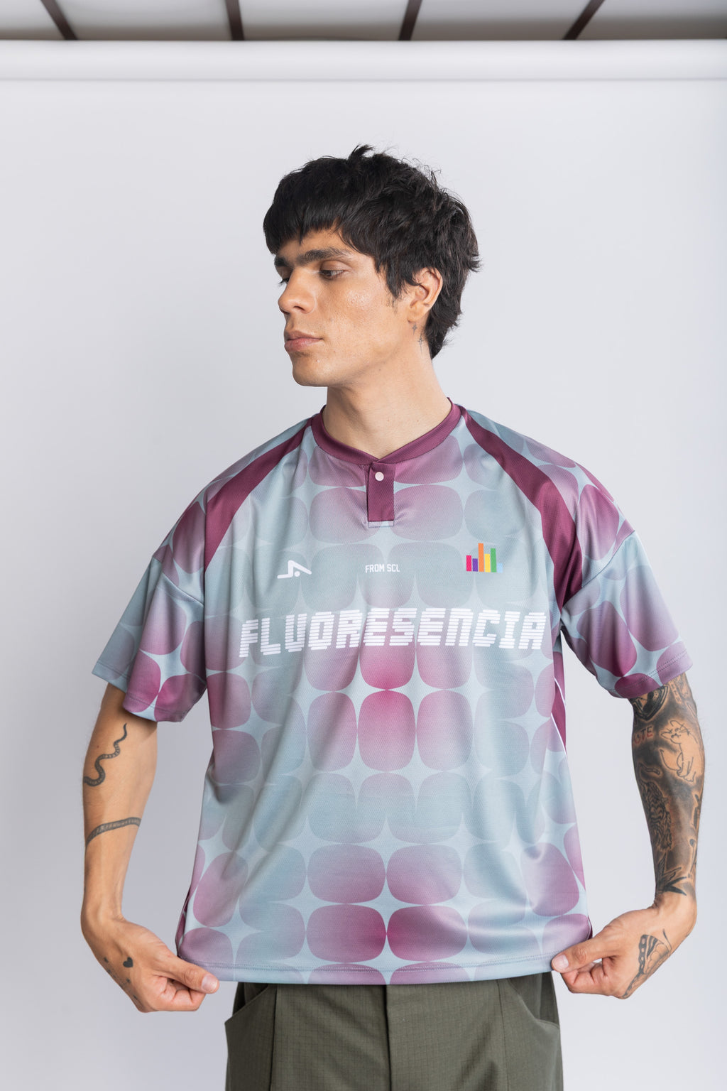 CAMISETA BOXY FIT jade-burdeo