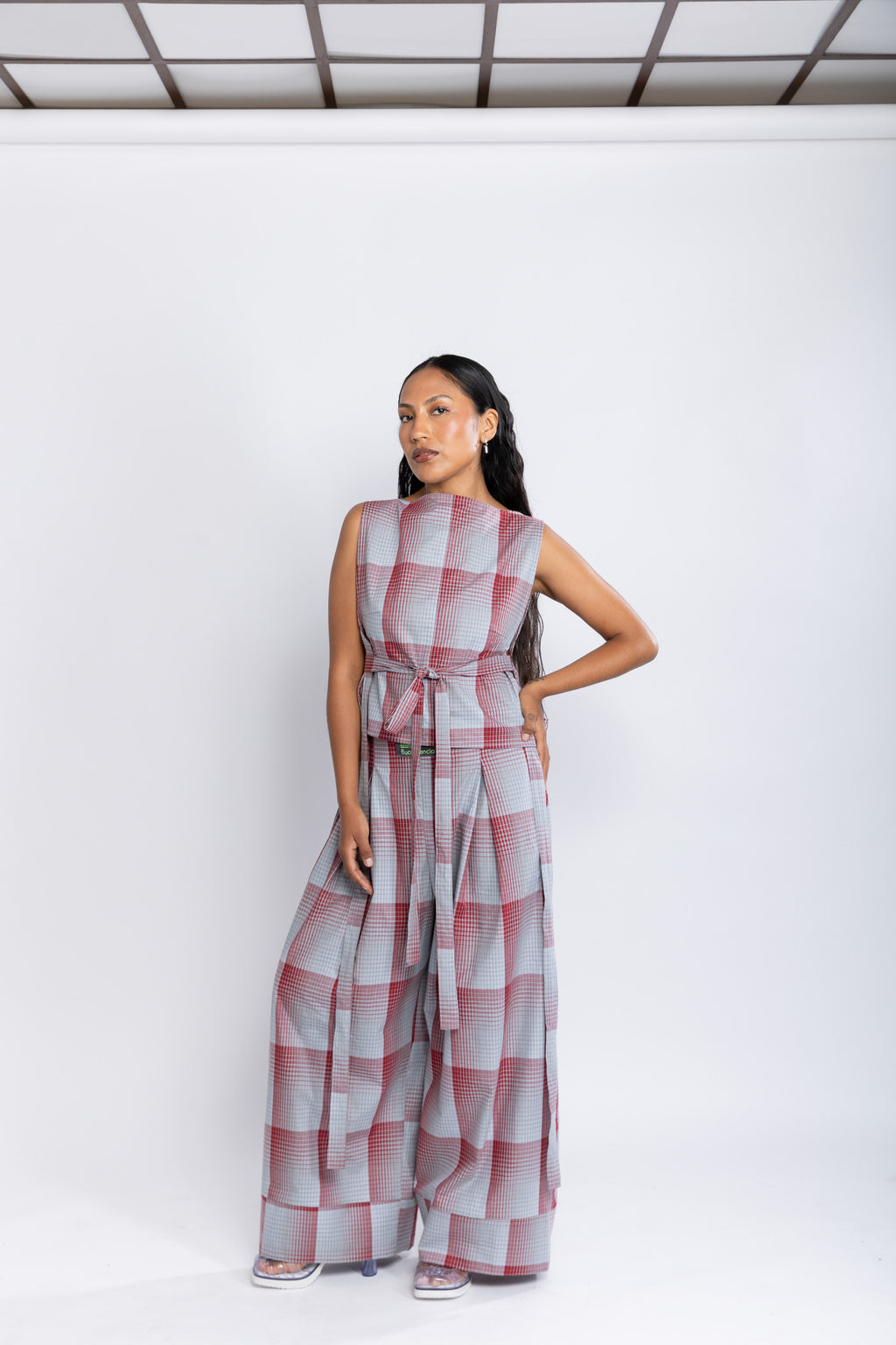 Pechera Tartan gris–rojo