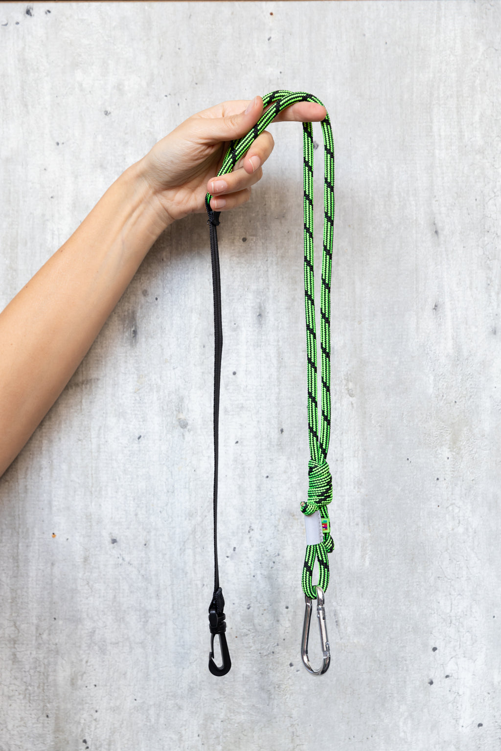 Case Mediano Verde con Straps